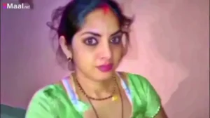 College GF होटल में अपने BF के साथ नग्न हैण्डजॉब