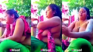Desi ஆன்ட்டி நிர்வாணக் குளியல் MMS
