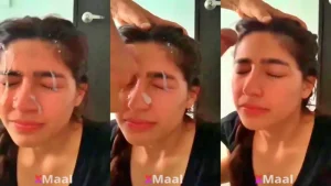 Desi க்யூட் இன்னசென்ட் கேர்ள்பிரண்ட் ஷோ Tits MMS