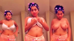 Watch Cute Girl Show Her Big Boobs Video