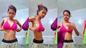 Watch Delhi GF Show Tits In Video Call Video
