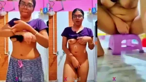Watch Indian Cute GF Fingering In Bathroom MMS Video