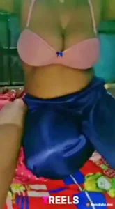 बड़े स्तन वाली भाभी ने सेक्सी बीएफ में अपने देवर का लंड चूसा